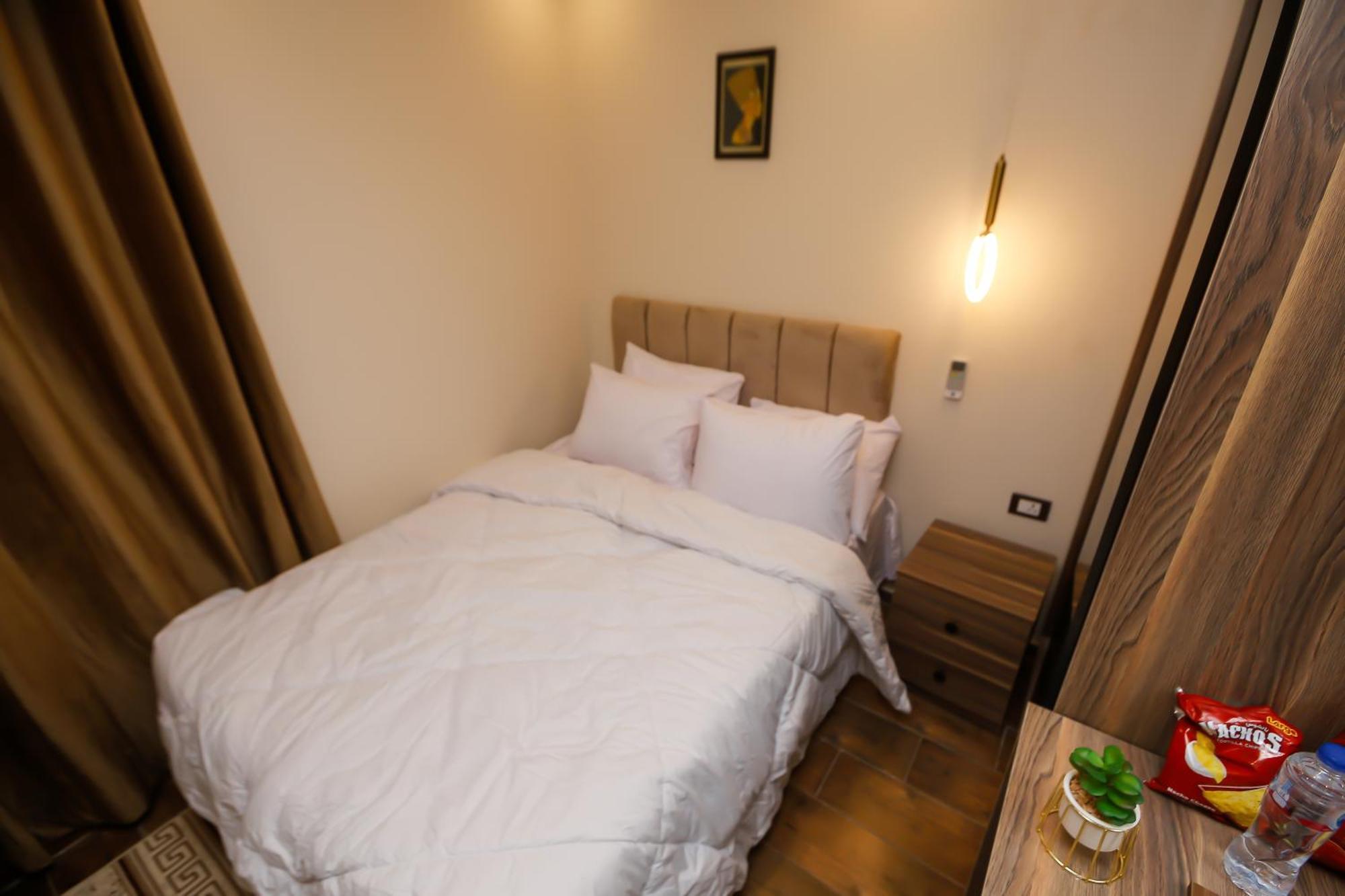 Bed and Breakfast Imperial Pyramids Heights View à Nazlet el-Sîsi Extérieur photo