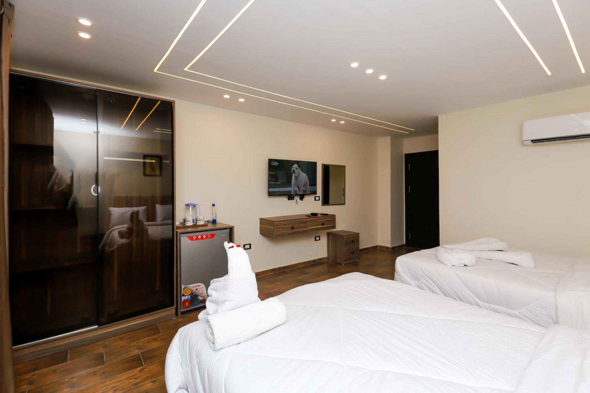 Bed and Breakfast Imperial Pyramids Heights View à Nazlet el-Sîsi Extérieur photo