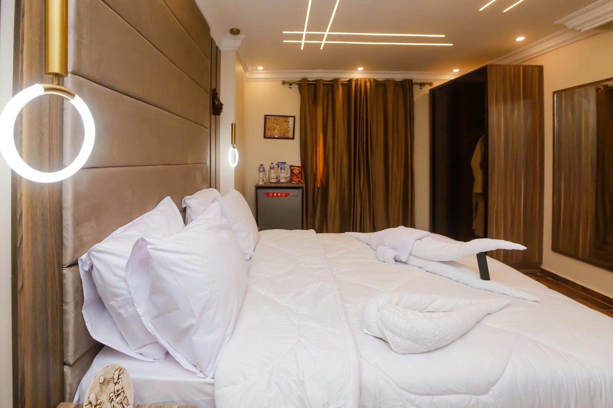 Bed and Breakfast Imperial Pyramids Heights View à Nazlet el-Sîsi Extérieur photo